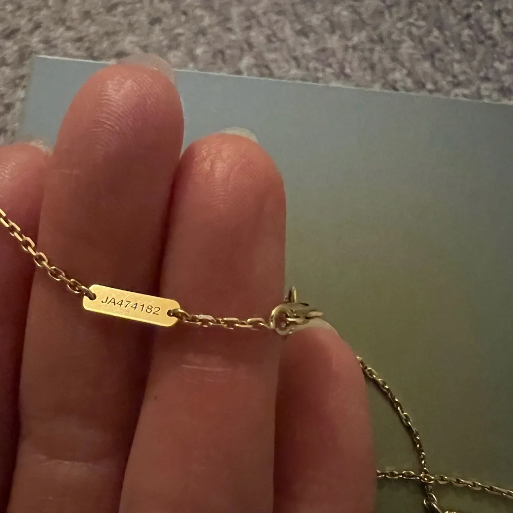 Van Cleef & Arpels Butterfly Pendant Tigers Eye - Picture 10 of 11